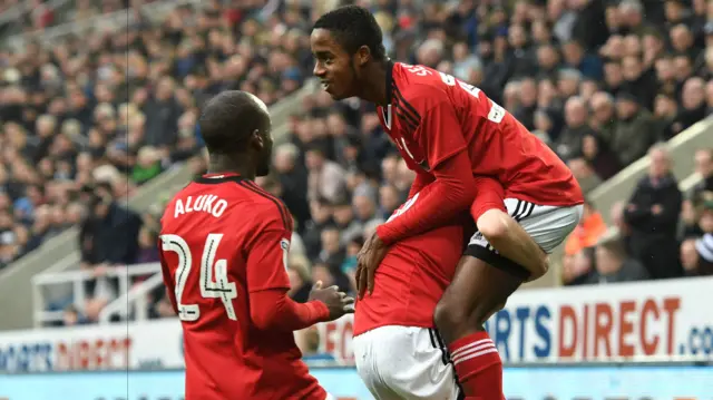 Ryan Sessegnon goal celebration