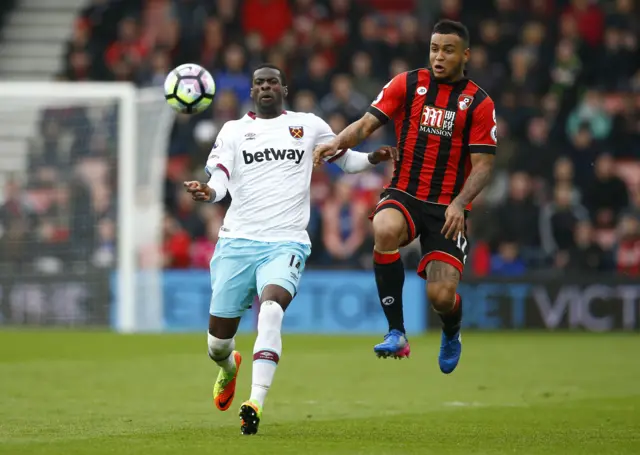 
          West Ham United"s Pedro Obiang in action with Bournemouth"s Joshua King
        