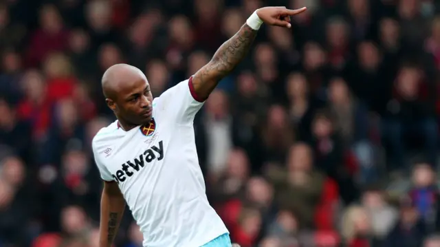 Ayew celebrates