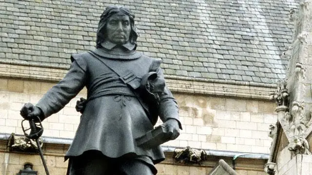 
          Statue of Oliver Cromwell outside the Houses of Parliament in London
        