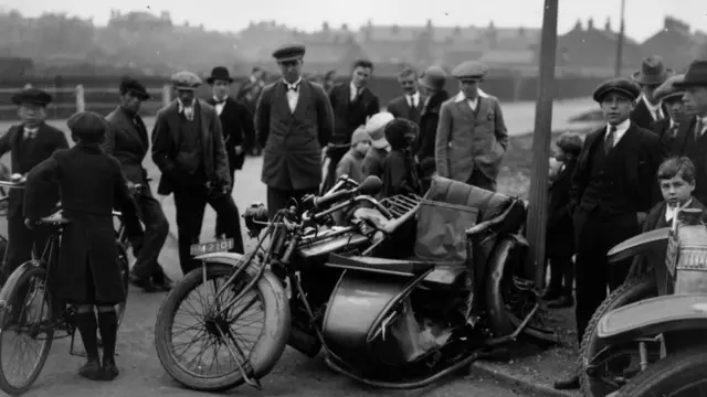 Motorcycle crash in Southend in 1926