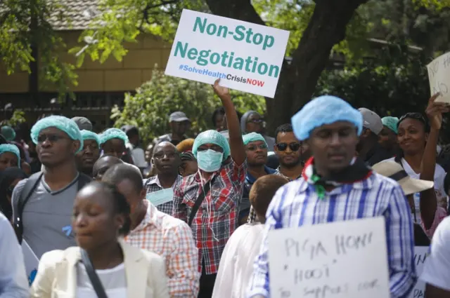 Kenya doctors protesting