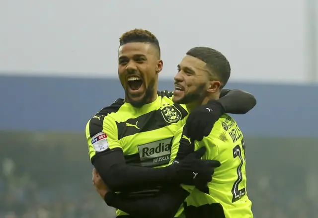 Nahki Wells (right)