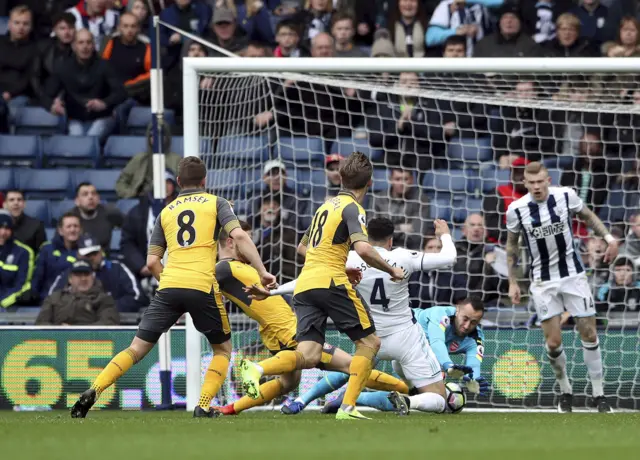 Robson-Kanu goal