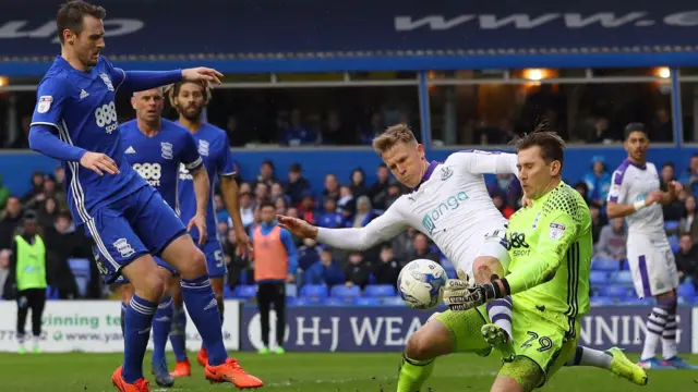 Tomasz Kuszczak saves from Matt Ritchie