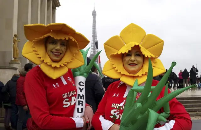 Wales fans in Paris