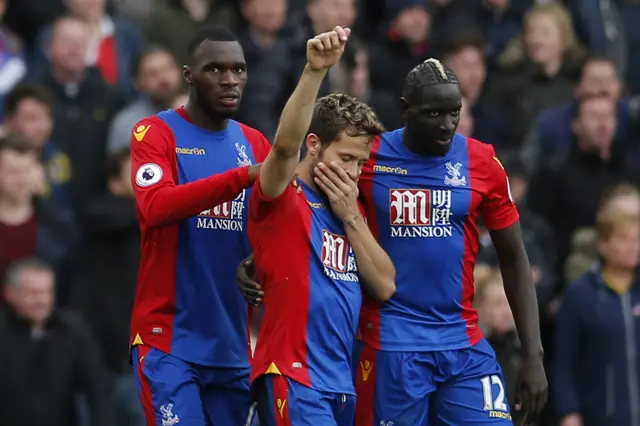 Palace celebrates