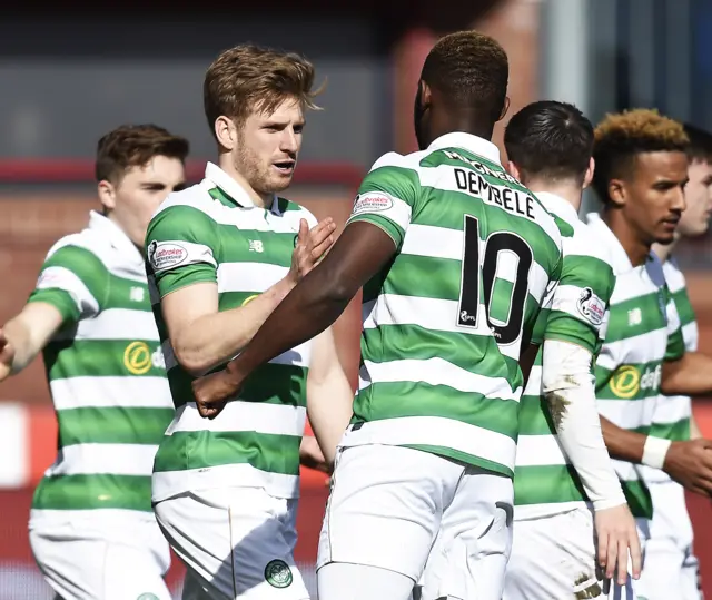 
          Stuart Armstrong celebrates with Celtic team-mate Moussa Dembele
        