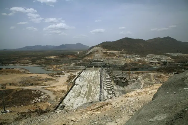 
          A photo taken on March 31, 2015 shows the Grand Renaissance Dam under construction near the Sudanese-Ethiopia border.
        