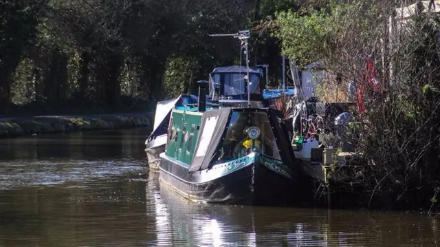 Narrow boat in Alvechurch