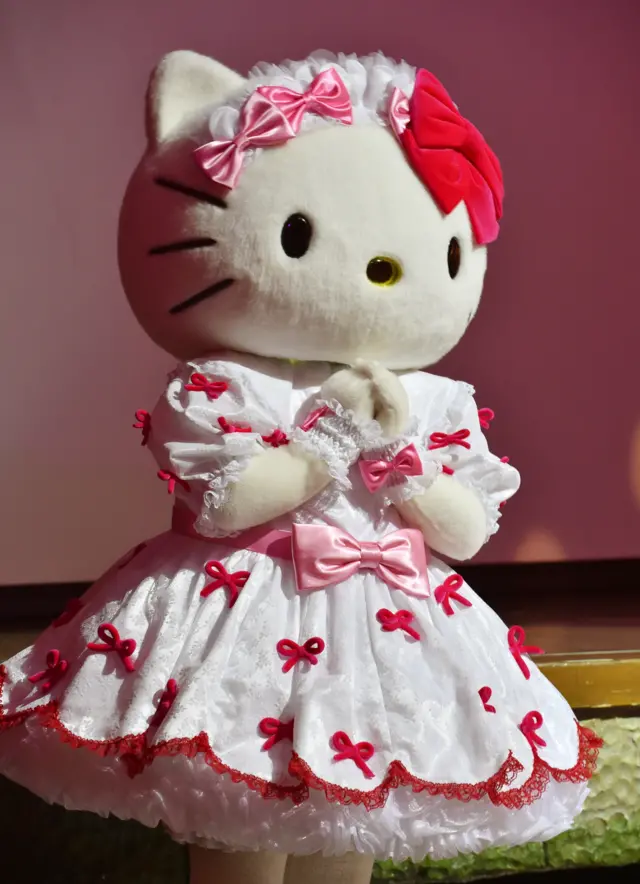 Hello Kitty