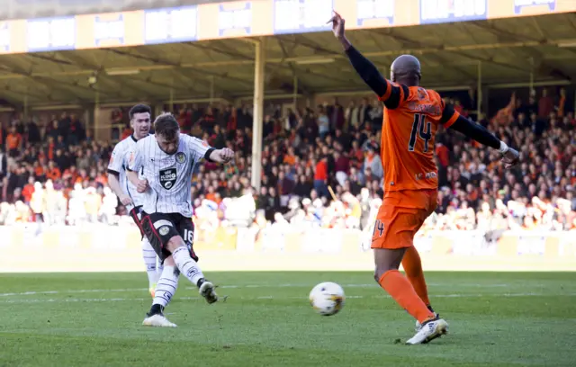 Rory Loy scores St Mirren's equaliser