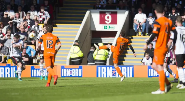 Tony Andreu fires Dundee United into the lead