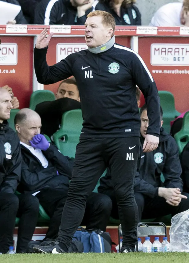 Hibernian head coach Neil Lennon