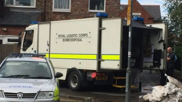 Bomb disposal unit on Bridlington street