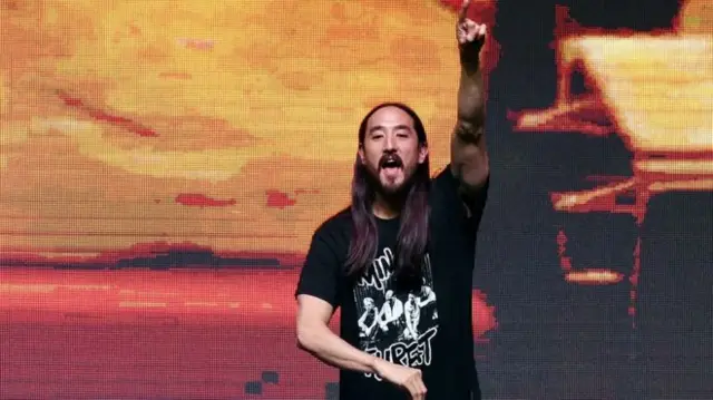Steve Aoki