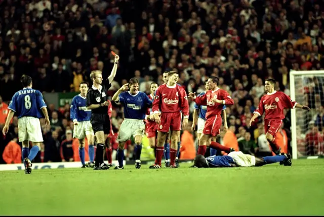 Steven Gerrard sent off in 1999