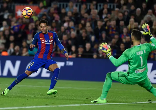 Neymar scores for Barcelona