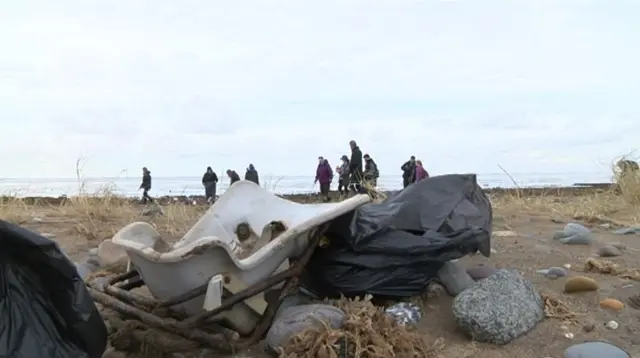 Rubbish at Spurn