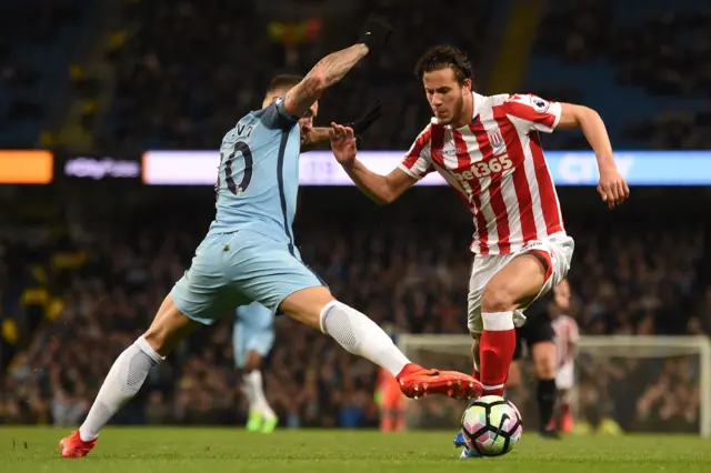 
          Stoke City"s midfielder Ramadan Sobhi (R) vies wih Manchester City"s defender Nicolas Otamendi
        