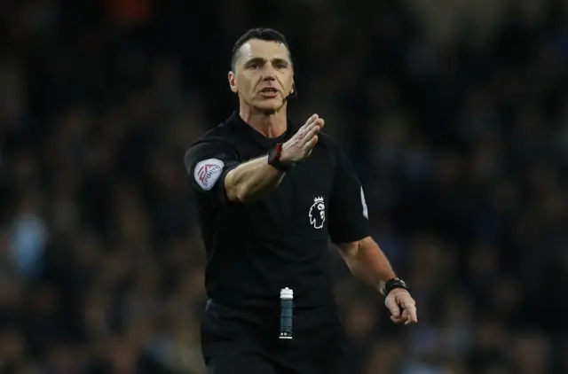 Referee Neil Swarbrick