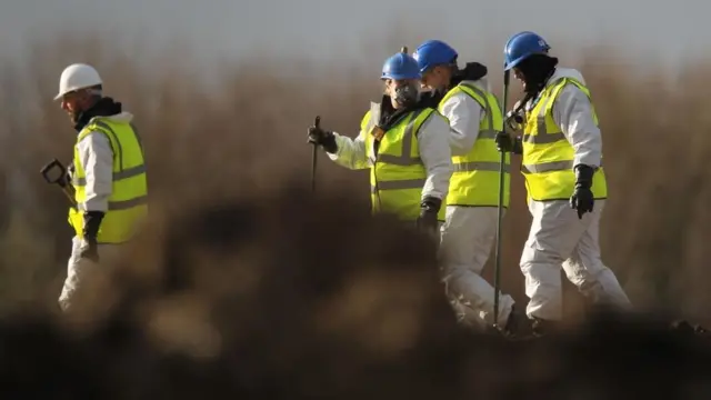 Officers searching landfill site at Milton