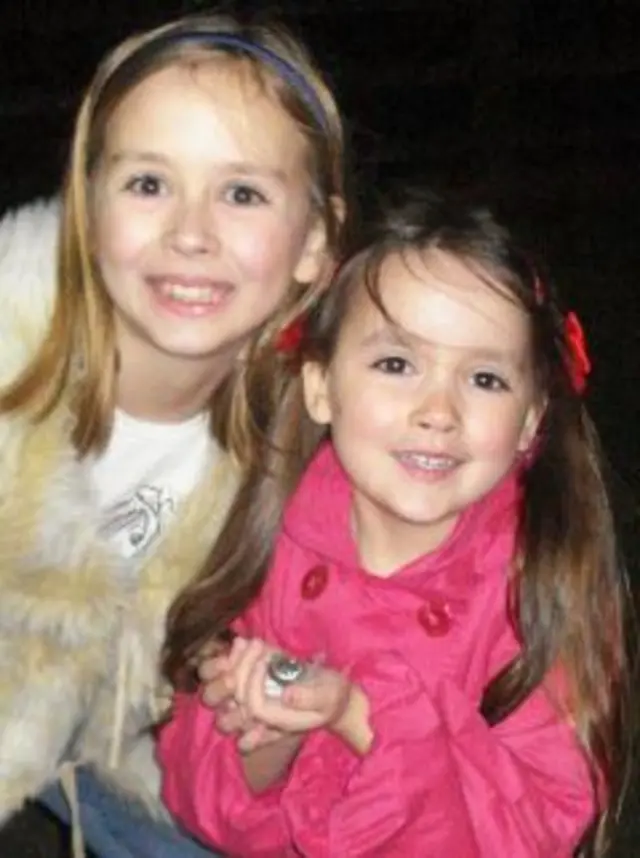 Two girls from Grimsby with the gold Ammonite