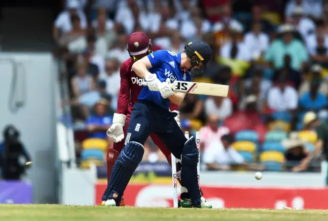 Eoin Morgan loses his wicket