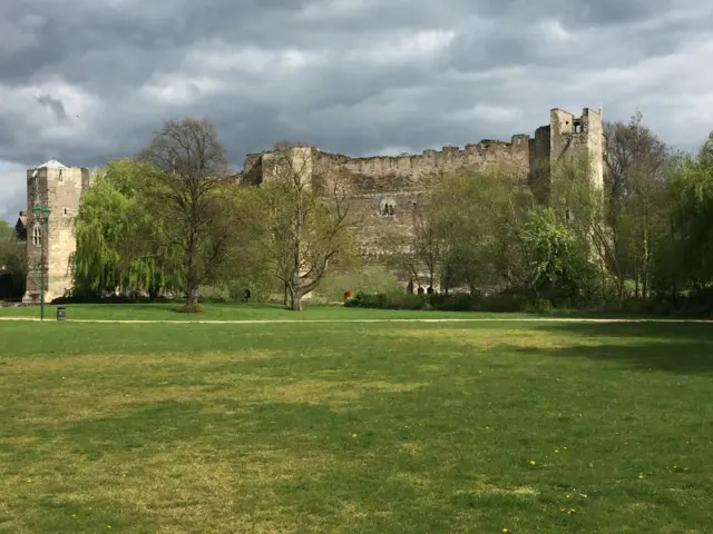 Newark Castle