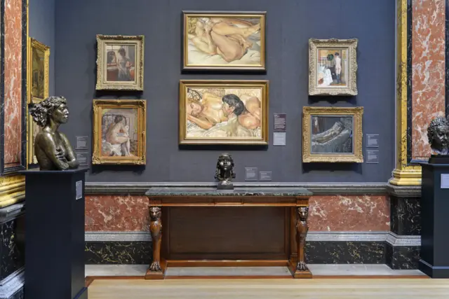 Picture collection