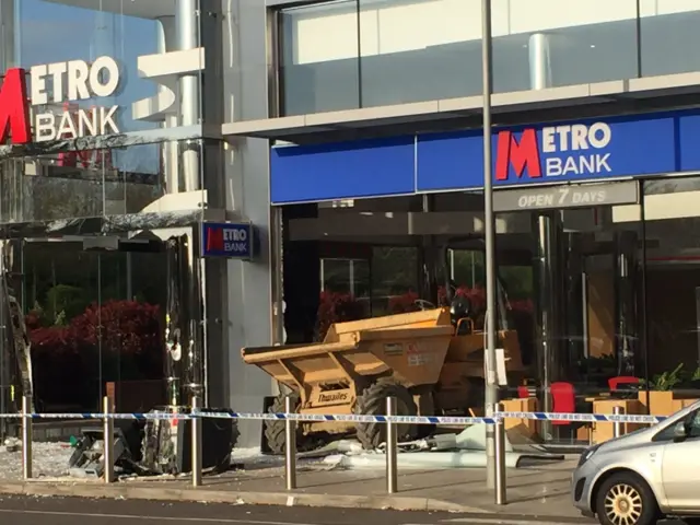 Dumper truck in Metro bank