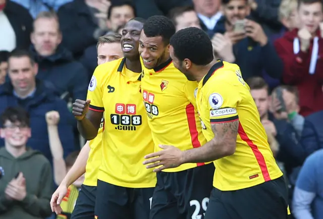 Etienne Capoue celebrates for Watford