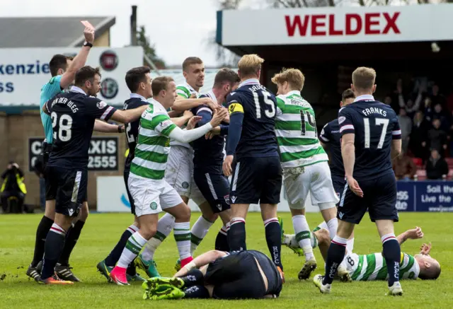 Ross County and Celtic drew 2-2