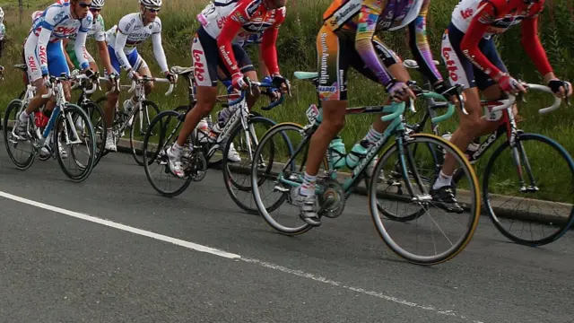 Cycle race