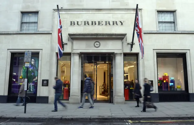 Buberry store