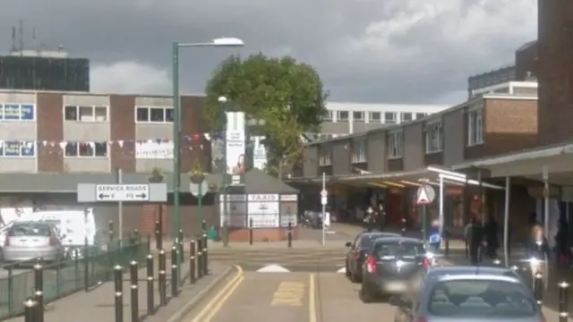 Market Pavement, Basildon