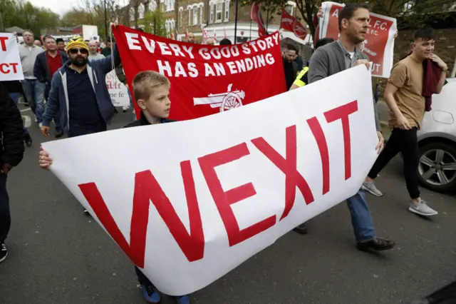 Arsenal fans protest