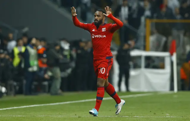 Alexandre Lacazette celebrates