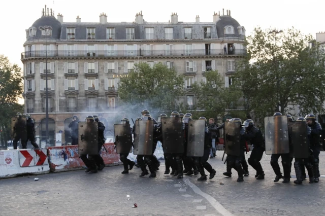 French anti-riot police clash with anti-fascist demonstrators in Paris, 23 April 23