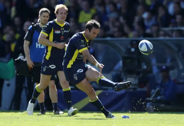 Morgan Parra attempts a kick at goal