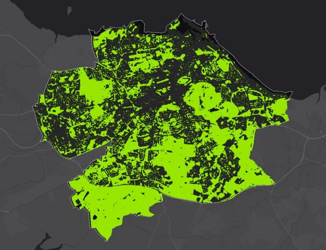 The bright green areas highlight Edinburgh's green space