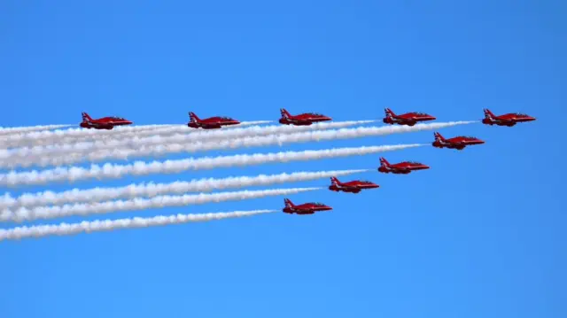 Red Arrows in action