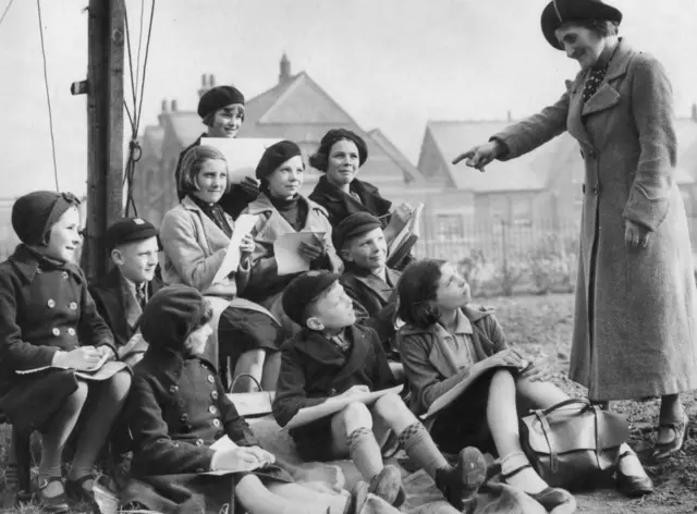 19th April 1939: 150 parents at West Thurrock are refusing to send their children to school due to the failure of Essex Education Committee to provide buses