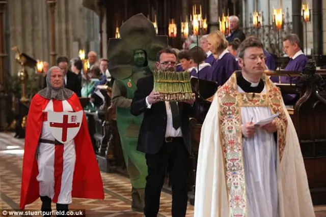 Service in Worcester Cathedral