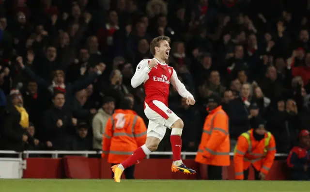 Nacho Monreal celebrates