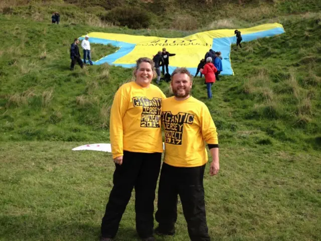 Big yellow jersey on the ground