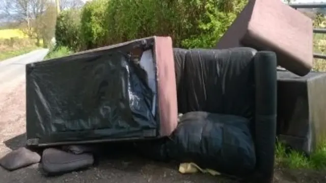 Sofas dumped recently in Hanchurch Hills