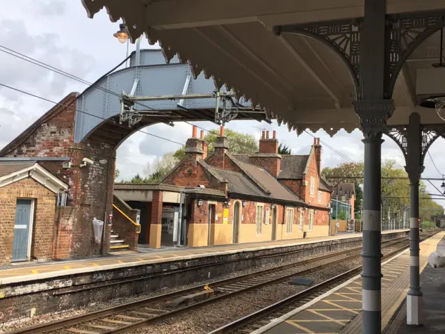 Ingatestone station