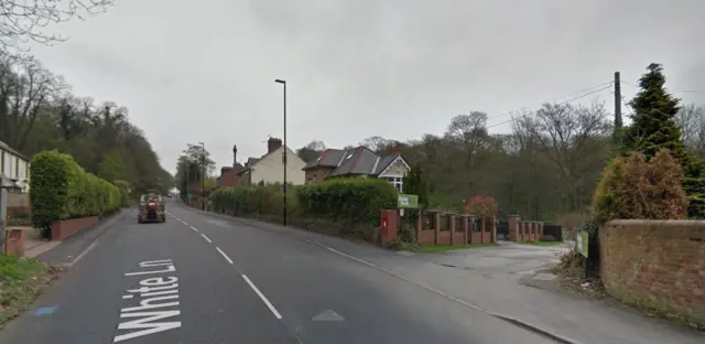 White Lane, Chapletown