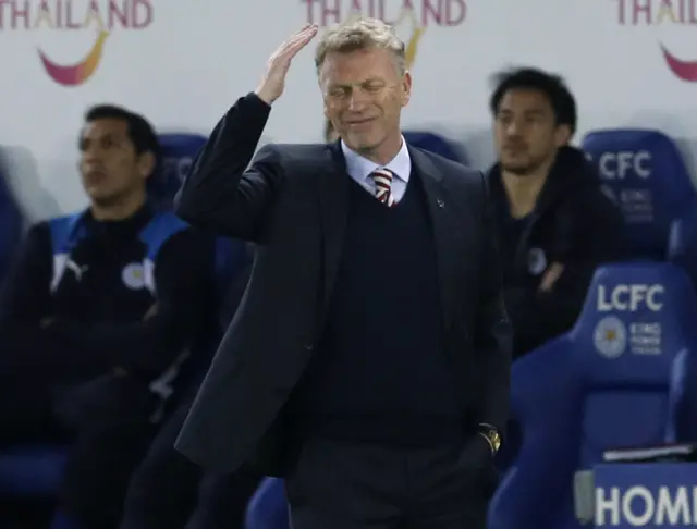 David Moyes looks dejected